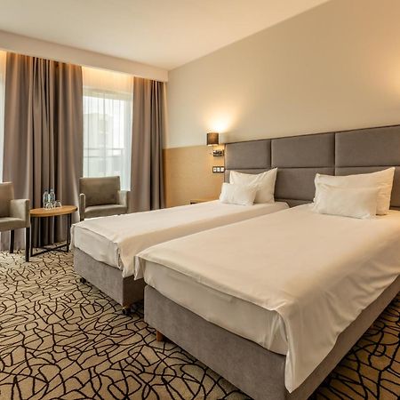 Aparthotel Termy 乌涅尤夫 外观 照片