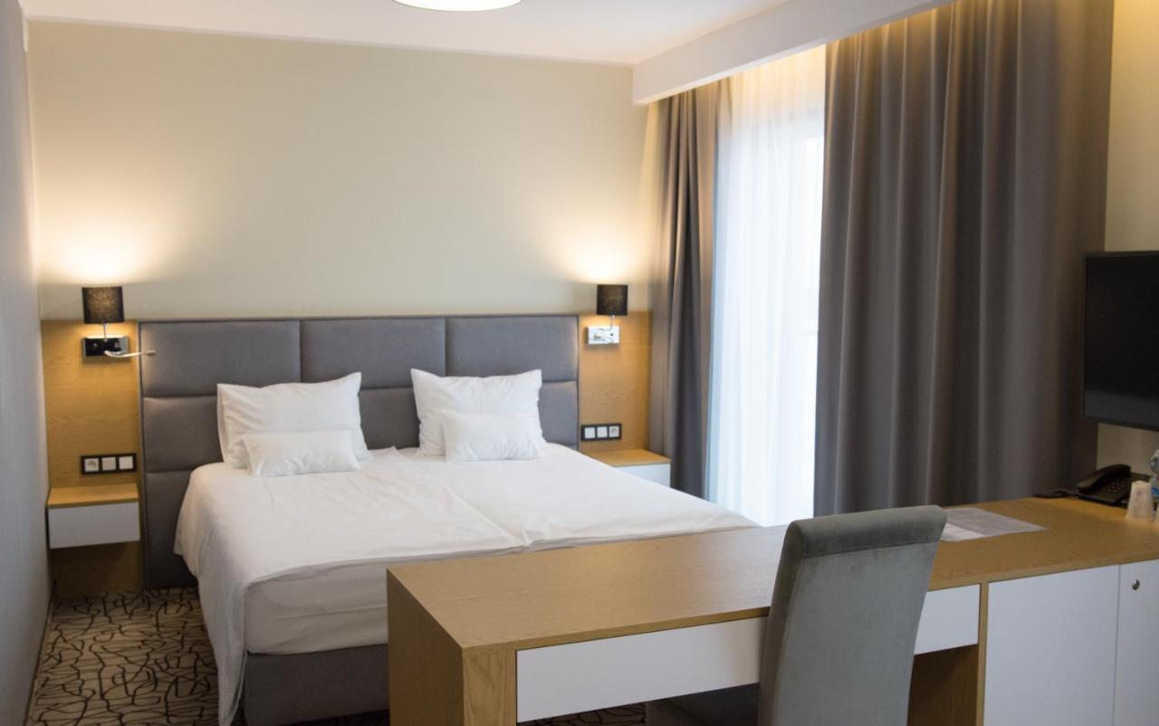 Aparthotel Termy 乌涅尤夫 外观 照片
