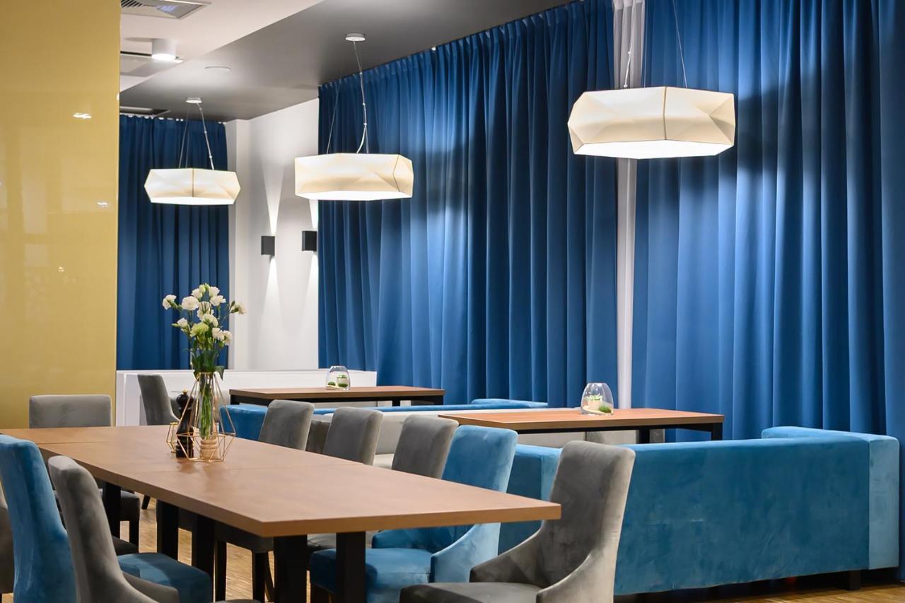 Aparthotel Termy 乌涅尤夫 外观 照片